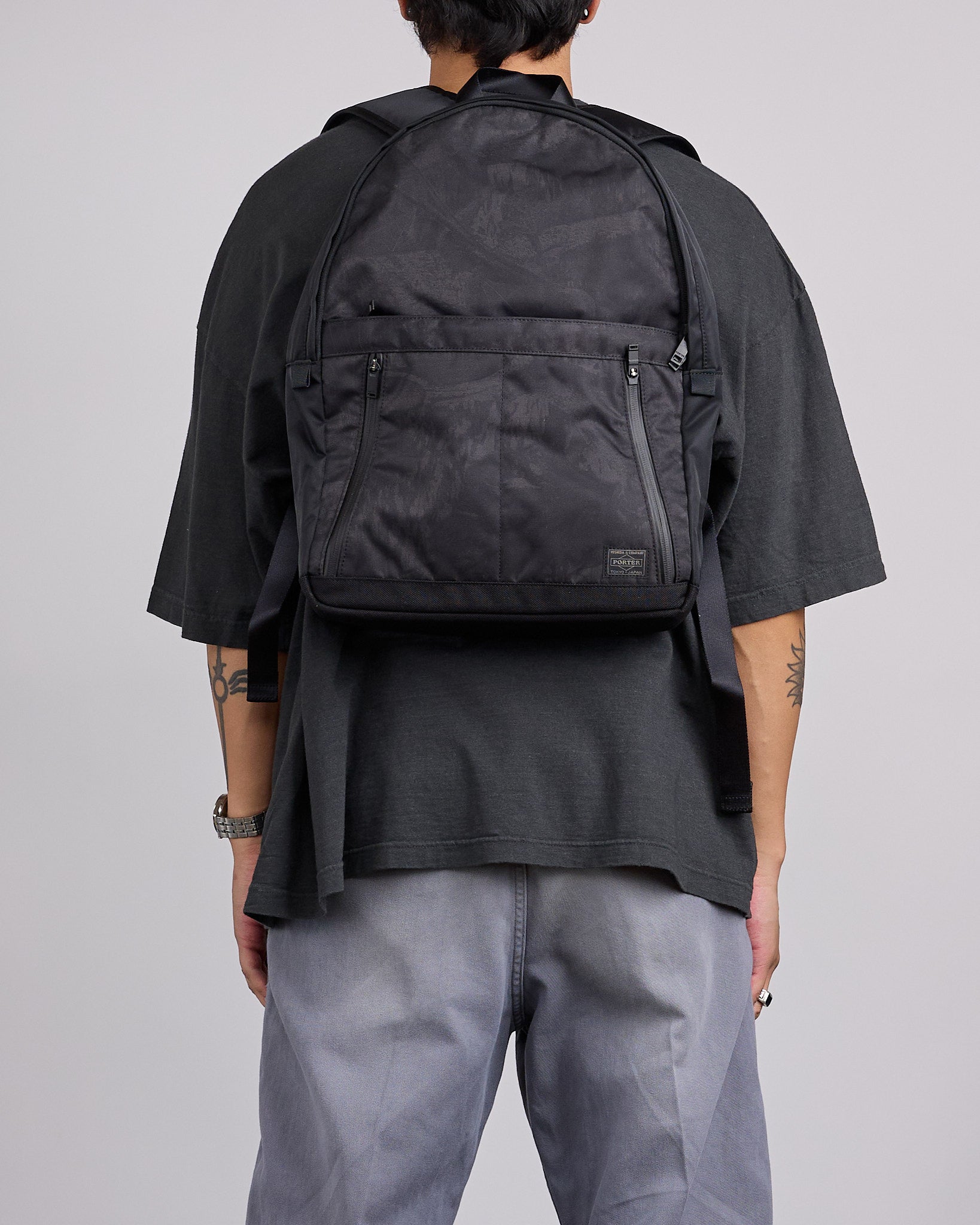 Porter Dark Forest Backpack Black – LESS 17