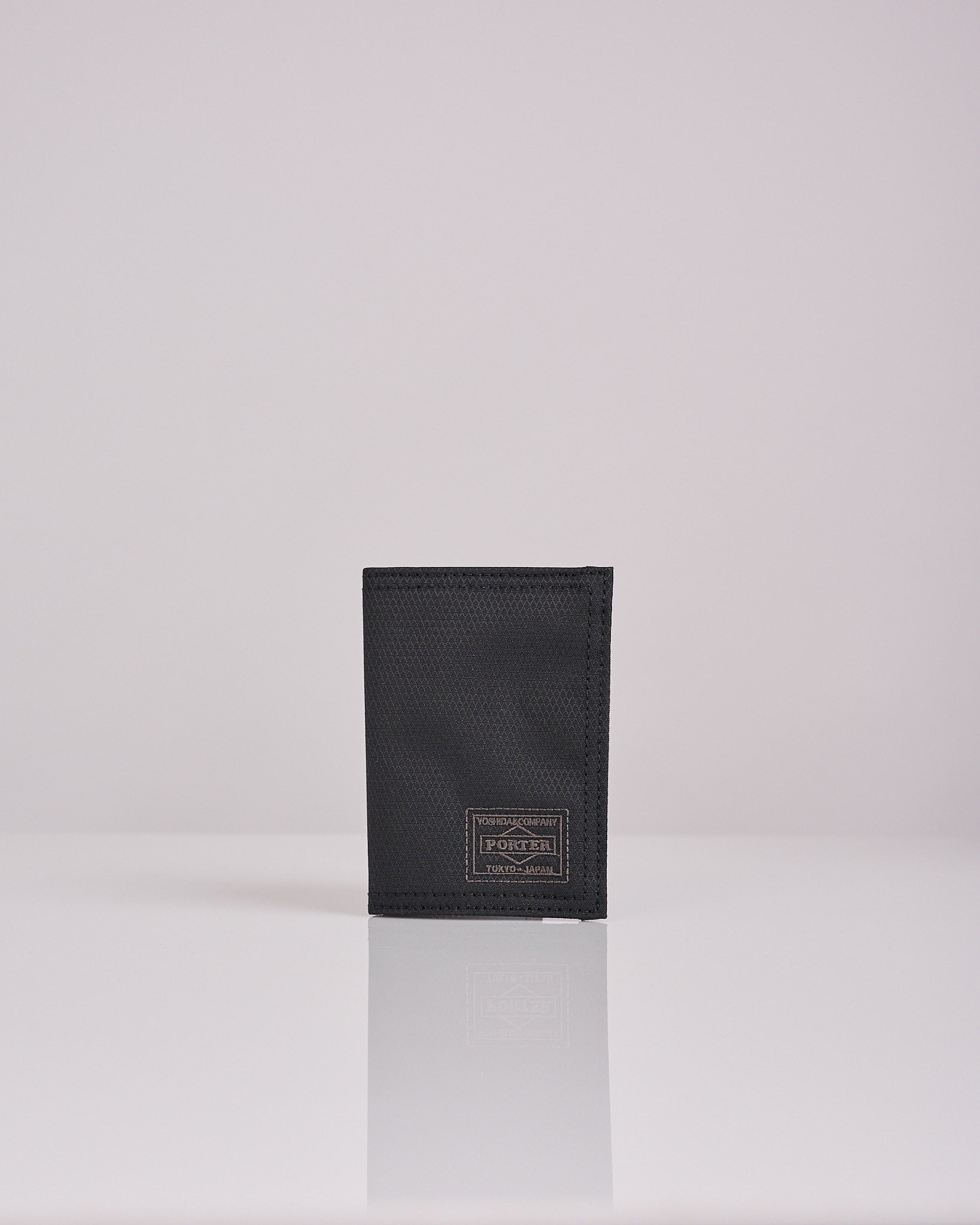 Porter Dill Pass Case Black – LESS 17