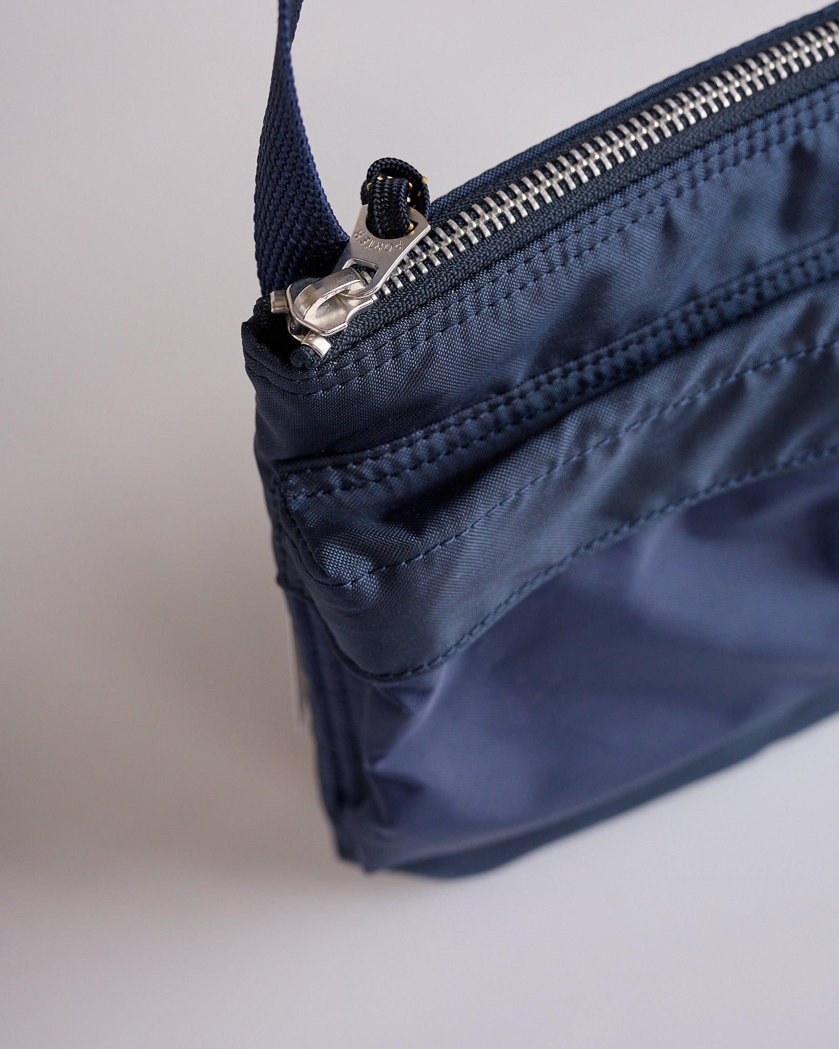 Porter Force Shoulder Bag Navy – LESS 17