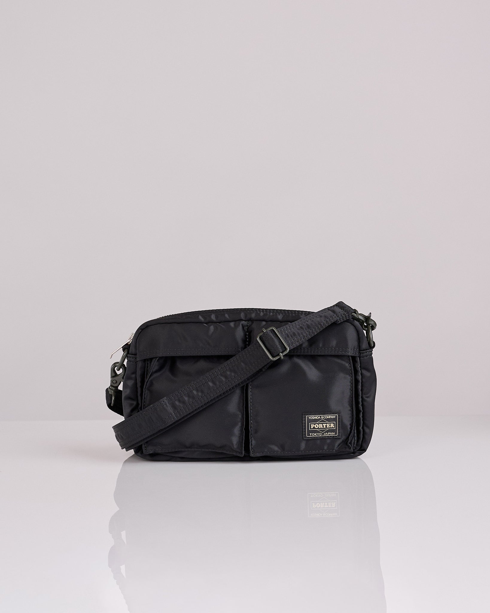 PORTER TANKER ブラック Porter Tanker Sling Bag Black – LESS 17
