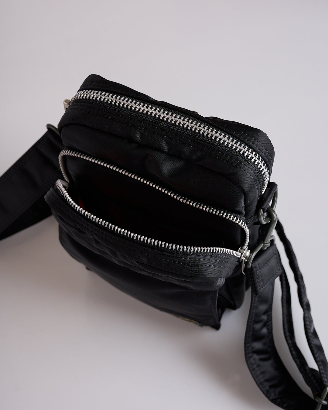 Porter Tanker Vertical Bag Black