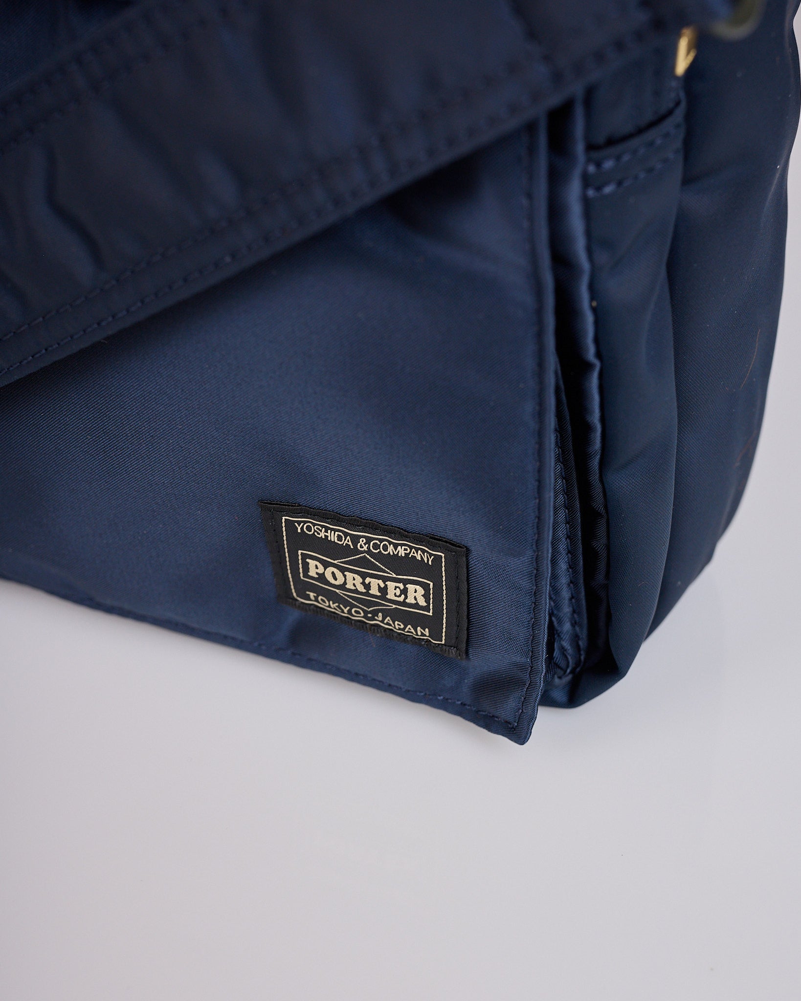 Porter Tanker Vertical Bag Iron Blue – LESS 17