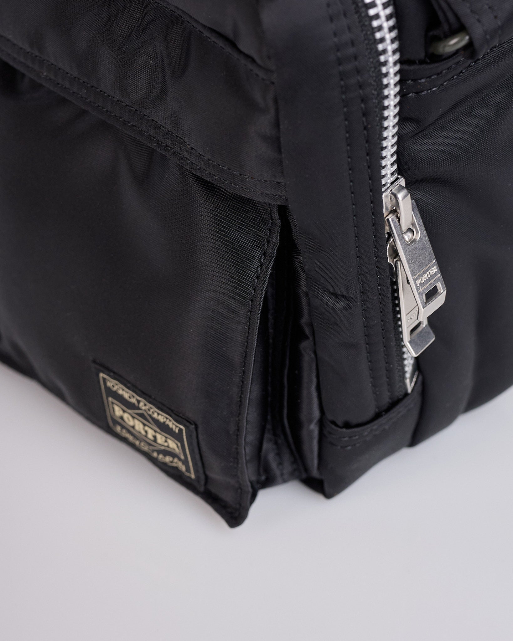 Porter Tanker Zip Sling Bag Black – LESS 17