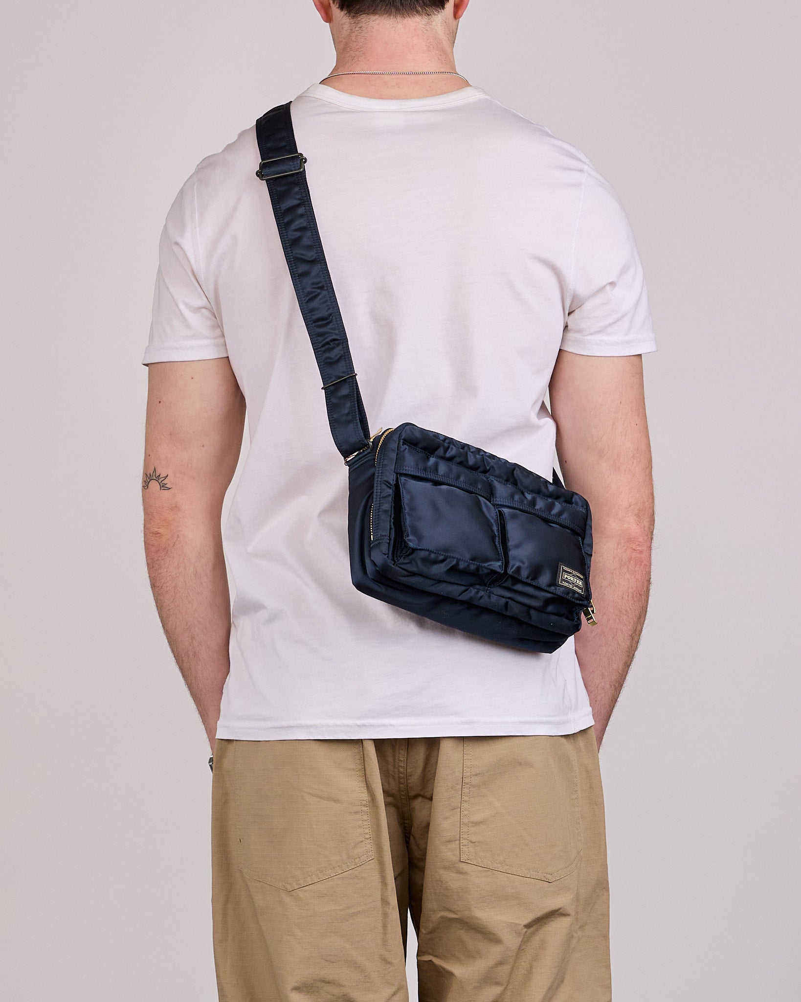 ポーター　NEW TANKER SLING BAG アイアンブルー Porter Tanker Zip Sling Bag Iron Blue – LESS 17