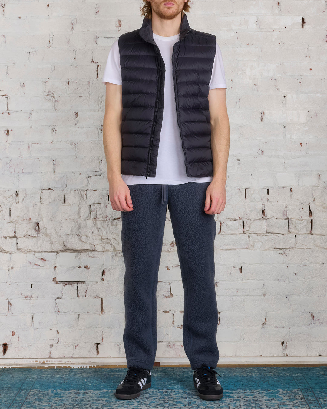 Reigning Champ Midweight Warm-Up Vest Black