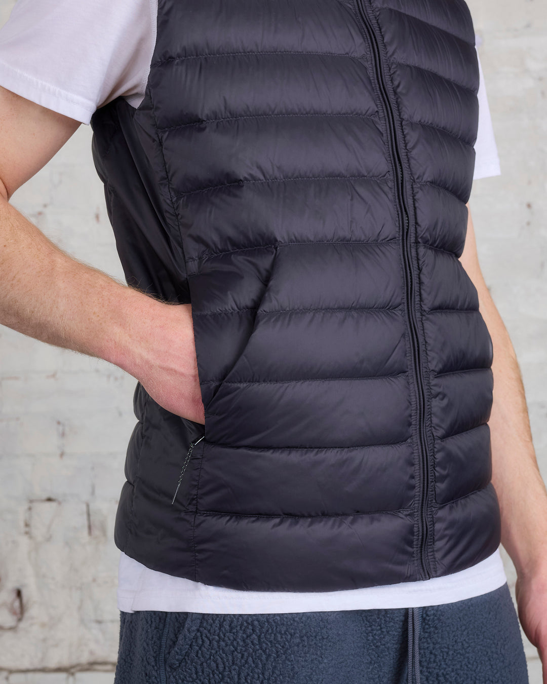 Reigning Champ Midweight Warm-Up Vest Black