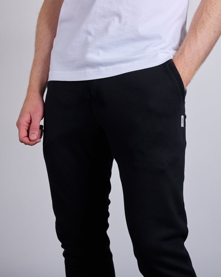 Reigning Champ Core Midweight Terry Slim Sweatpant Black