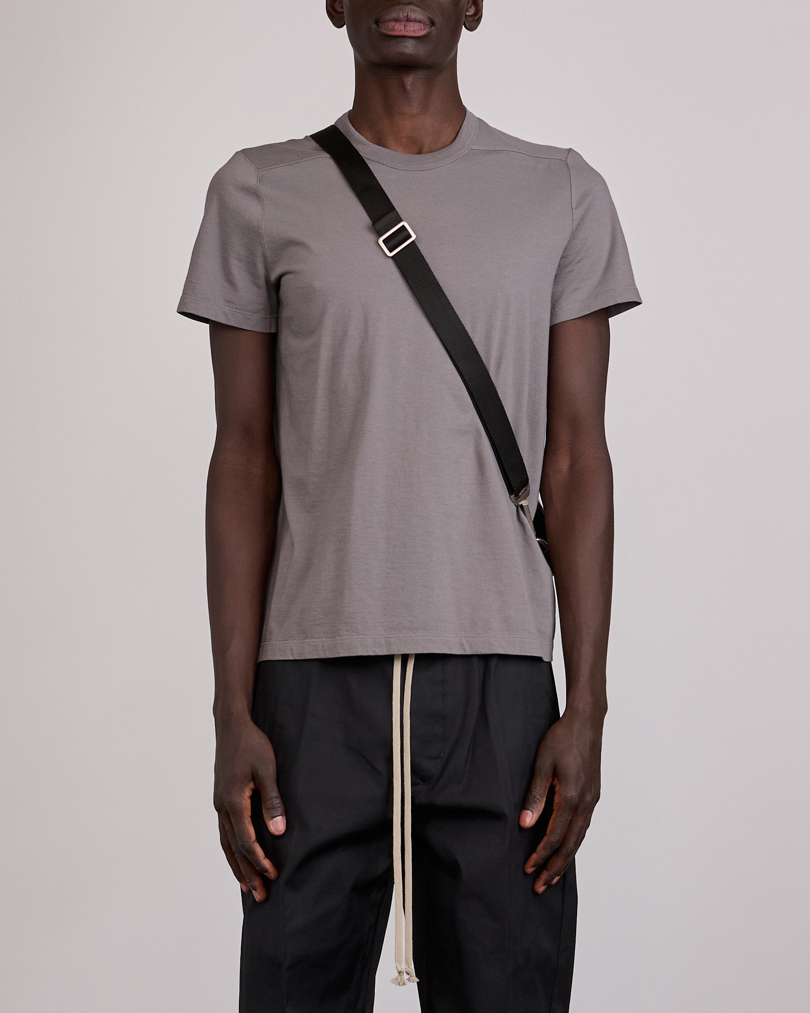 Rick Owens Bumbag Grainy Leather Black – LESS 17