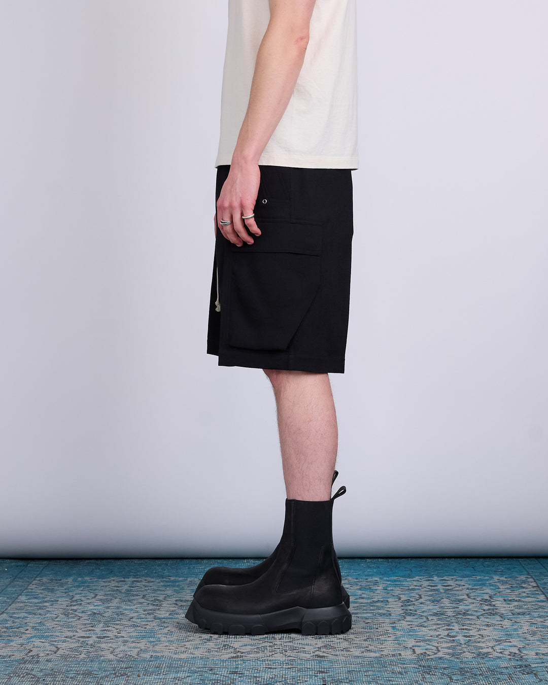 Rick Owens Cargobela Short Wool Sable Black