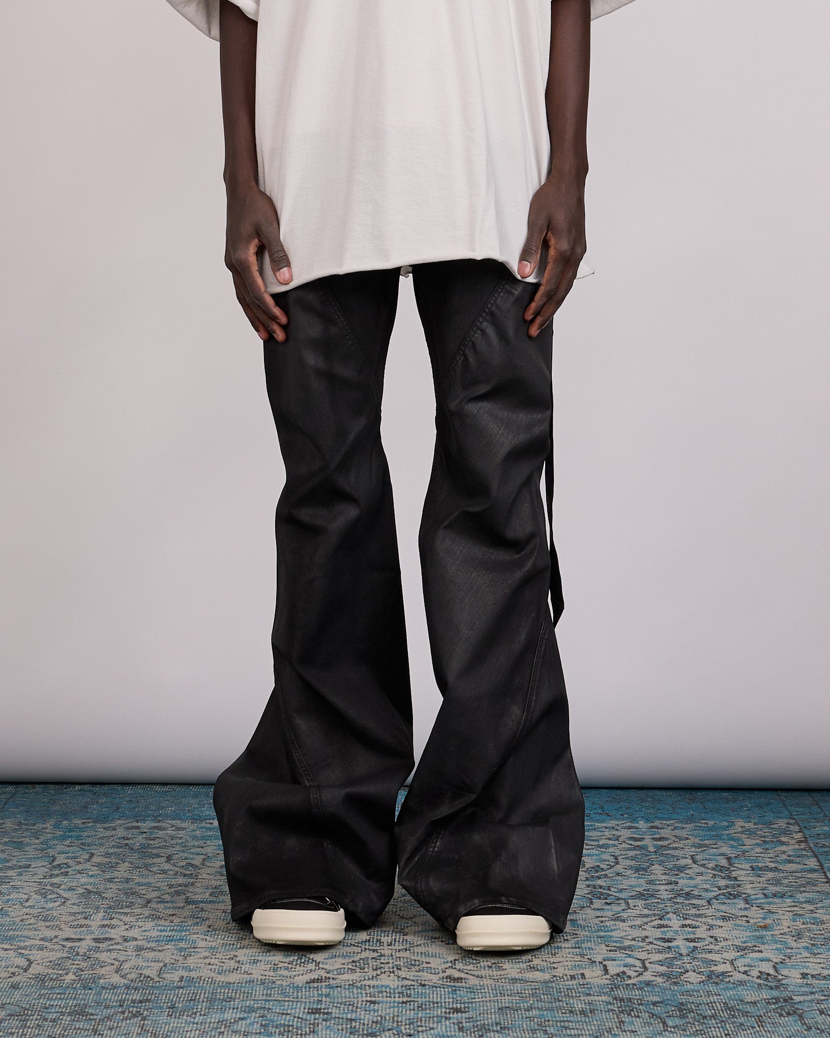 サイズ30 RickOwens Drkshdw BIAS BOOTCUT フレア Rick Owens drkshdw Bias Boot Cut Jeans – Acroera