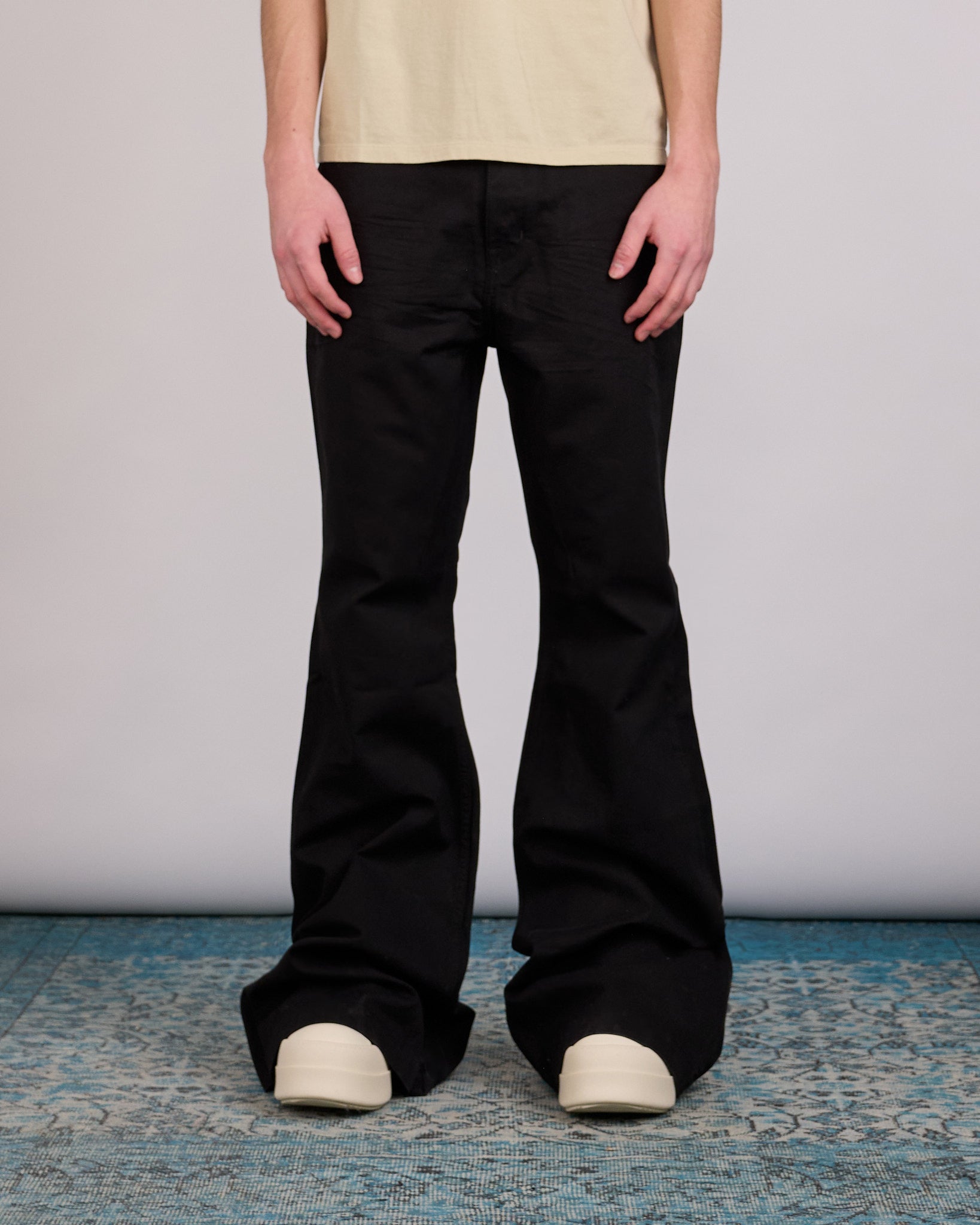 Rick Owens DRKSHDW Bolan Bootcut Jean Canvas Black – LESS 17