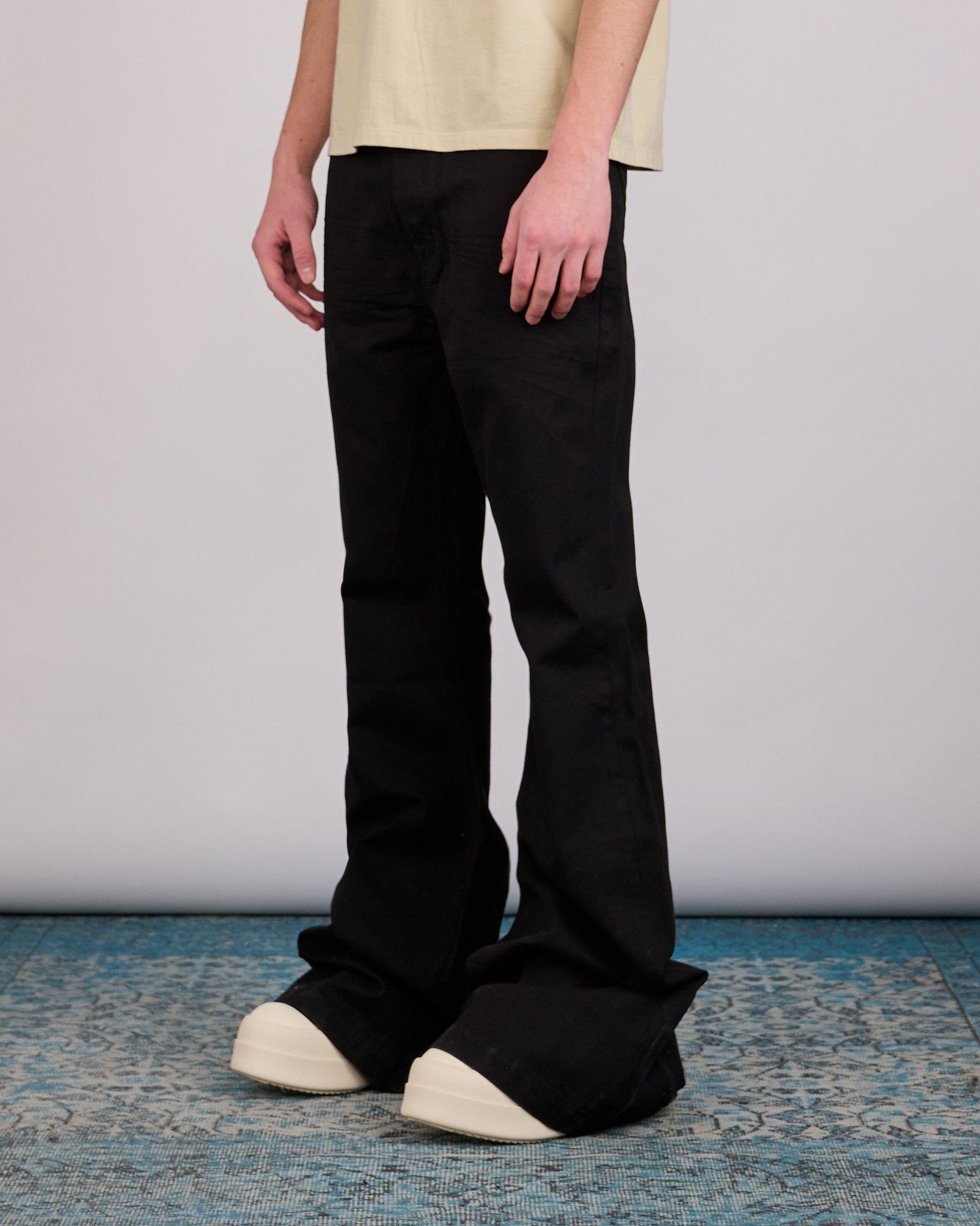 Rick Owens DRKSHDW Bolan Bootcut Jean Canvas Black – LESS 17