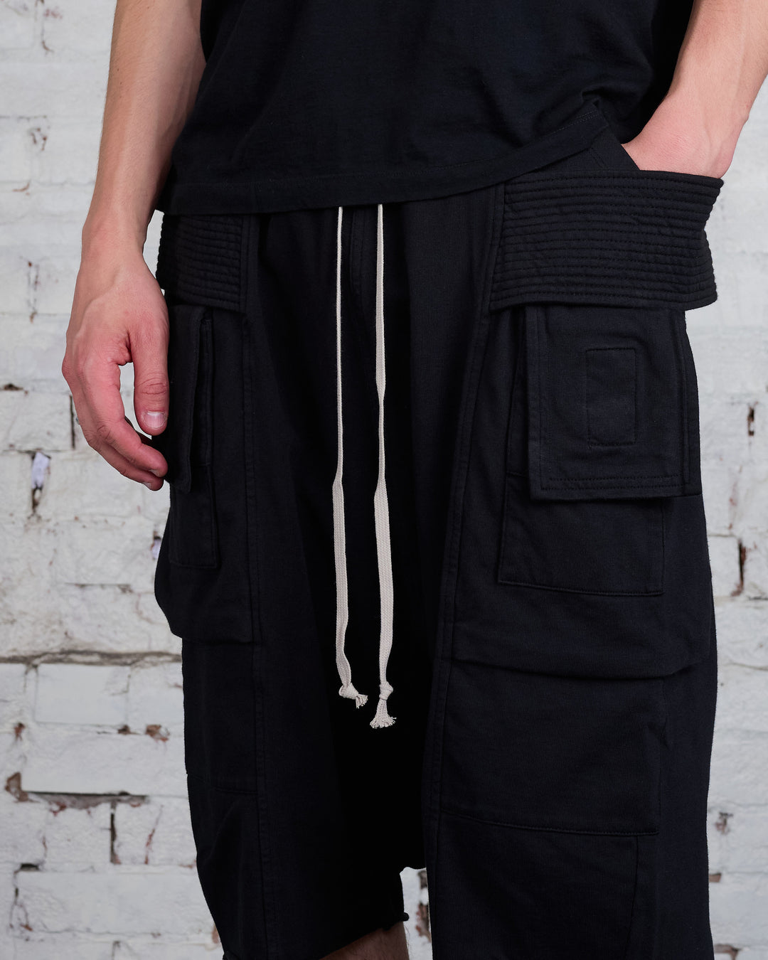 Rick Owens DRKSHDW Creatch Cargo Pod Short RIG Black