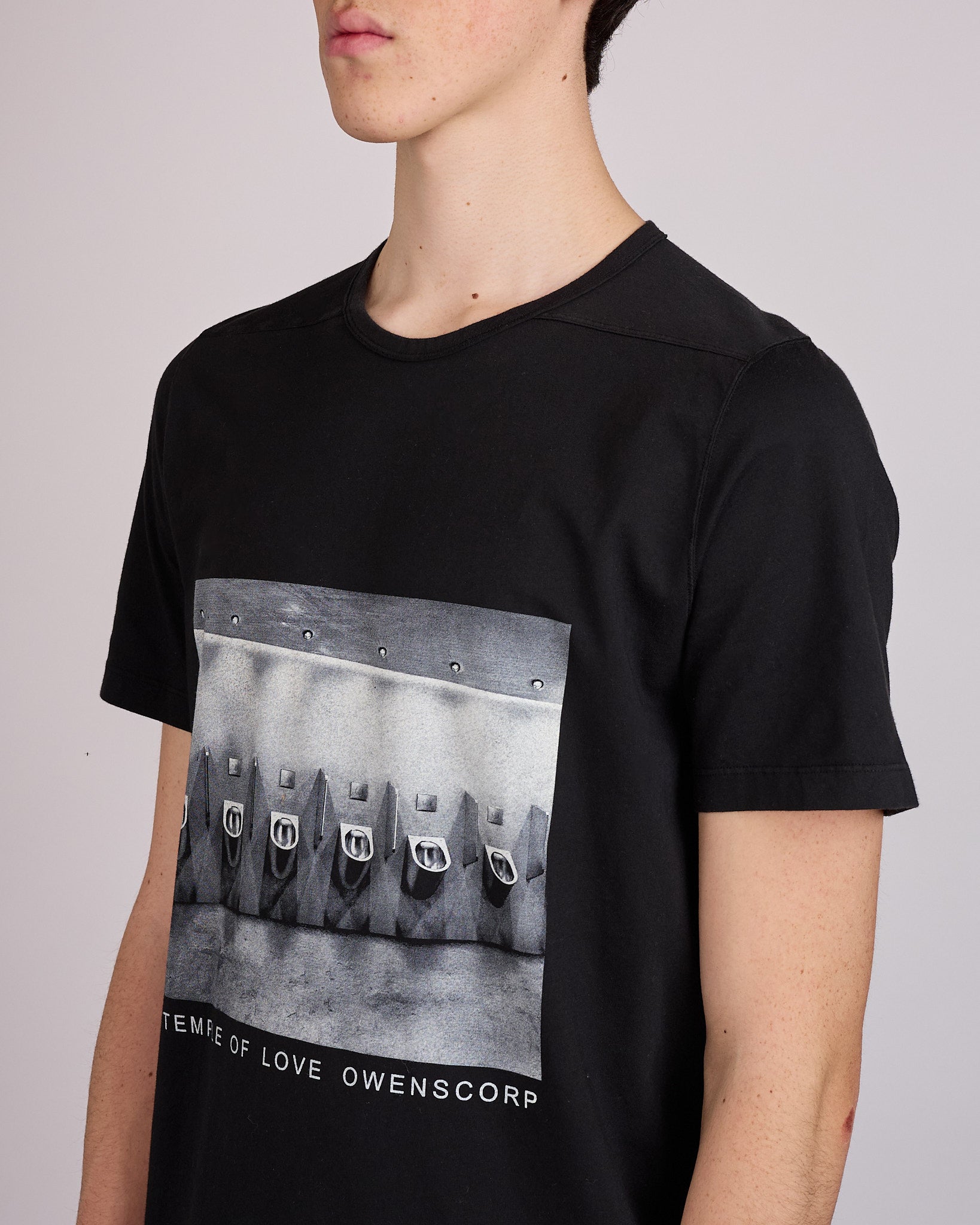 Rick Owens DRKSHDW【level-tee】 Rick Owens DRKSHDW Level T-Shirt Urinals Graphic Black Milk – LESS 17