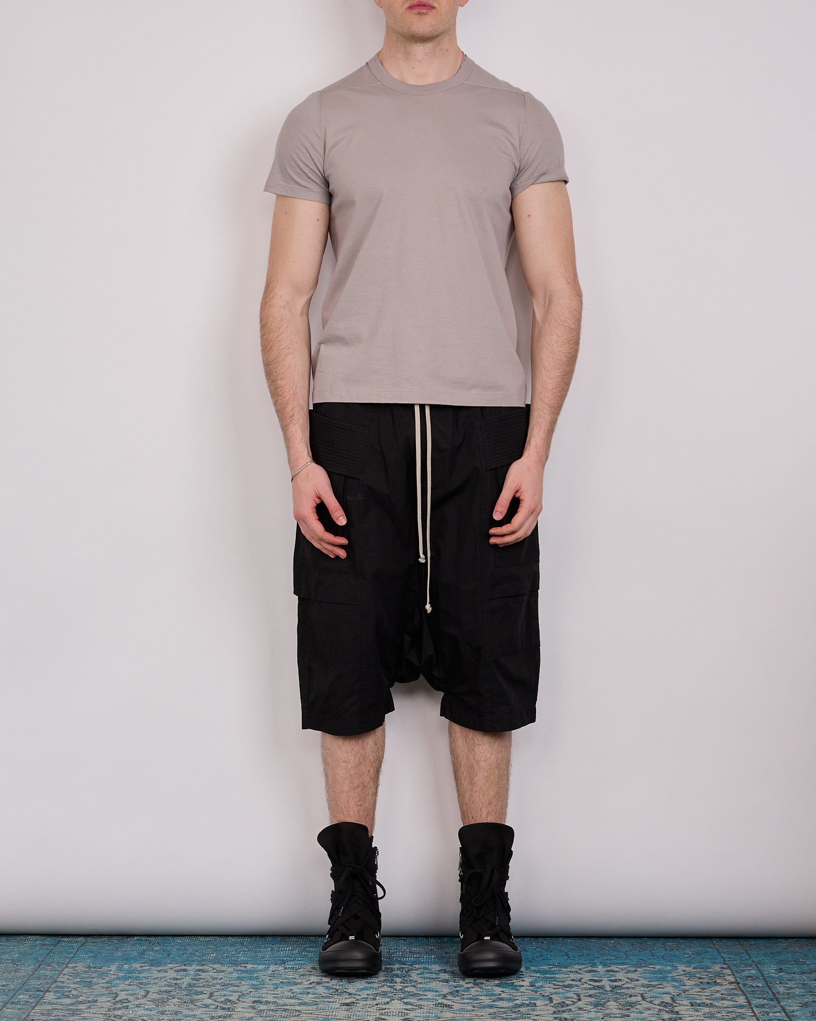 パンツ Rick Owens Pod Shorts Rick Owens DRKSHDW Wide Creatch Cargo Pod Short Ripstop Black