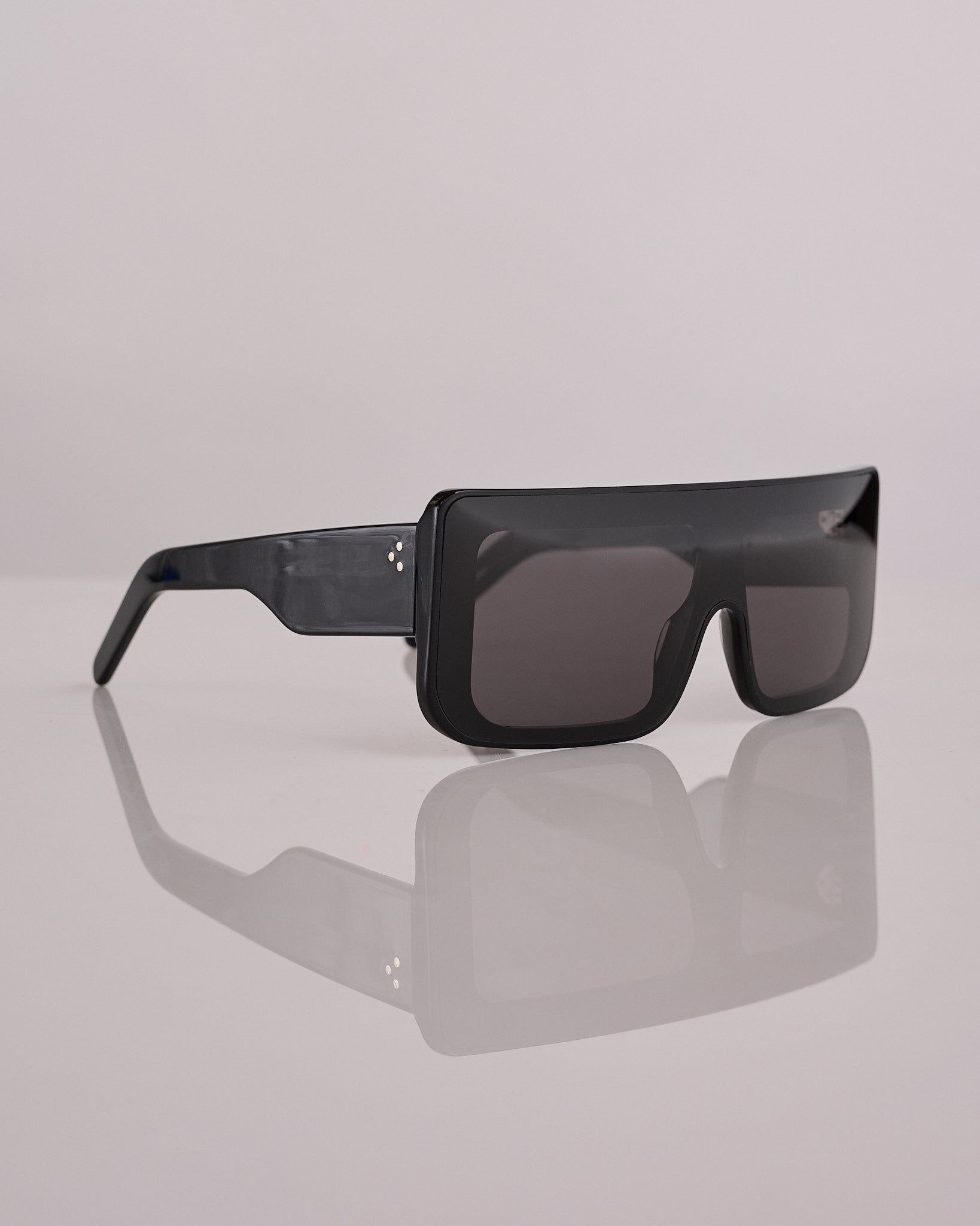 Rick Owens Documenta Temple Sunglass Black Black – LESS 17