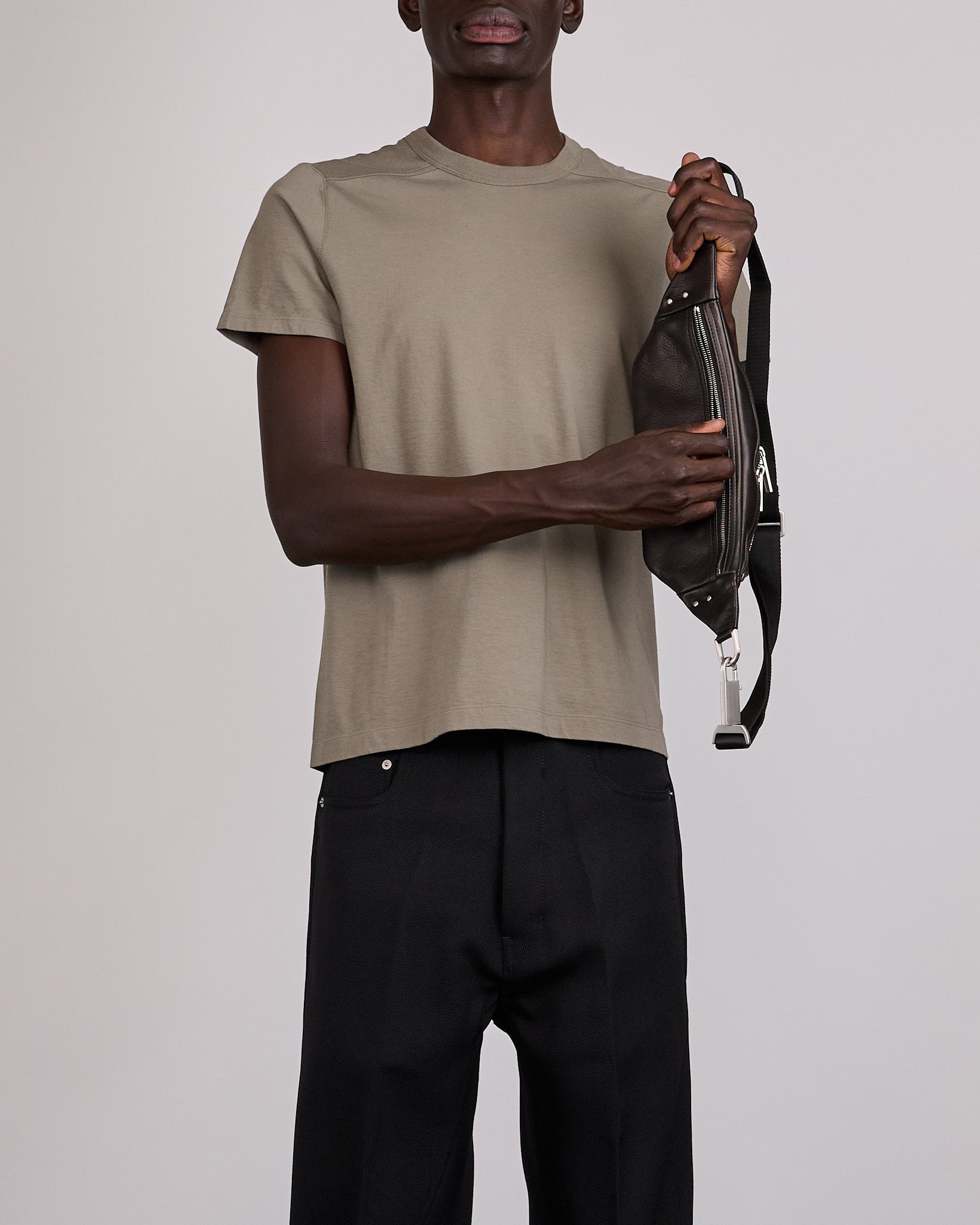 Rick Owens Geo Bumbag Grainy Leather Black – LESS 17