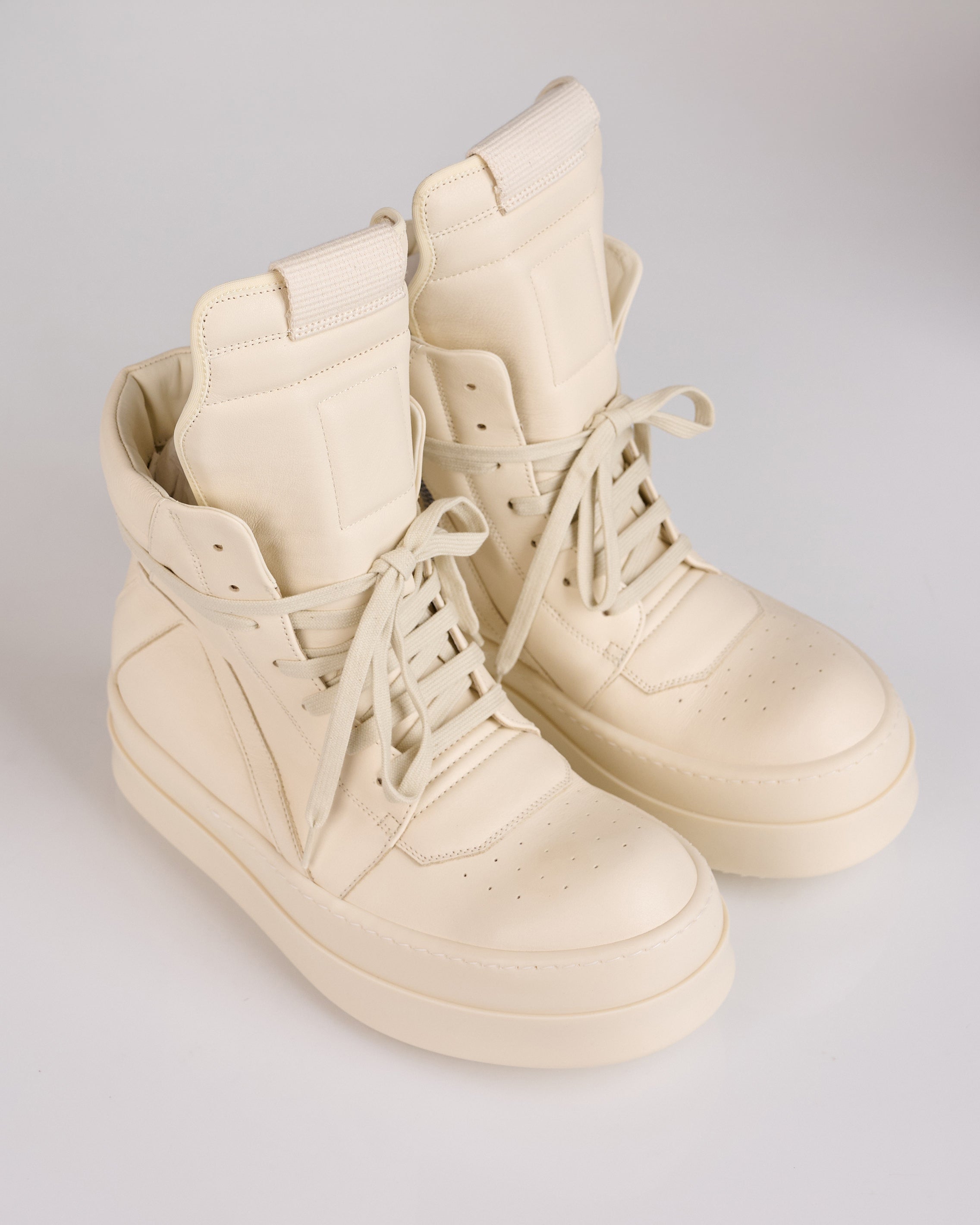 Rick Owens Mega Bumper Geobasket LCO Leather Milk/Milk/Milk – LESS 17
