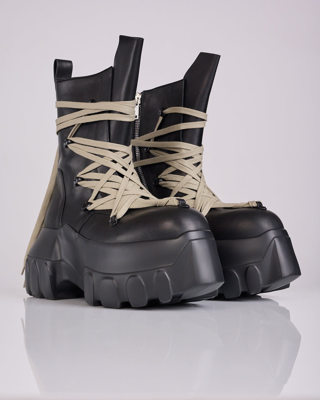 Rick Owens Megalaced Megatractor Boot LOO Leather Black