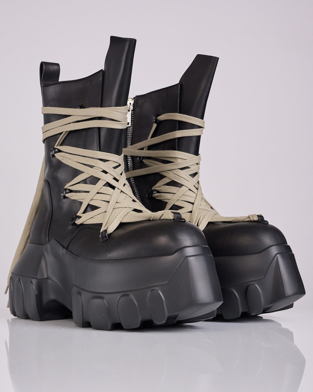 Rick Owens Megalaced Megatractor Boot LOO Leather Black