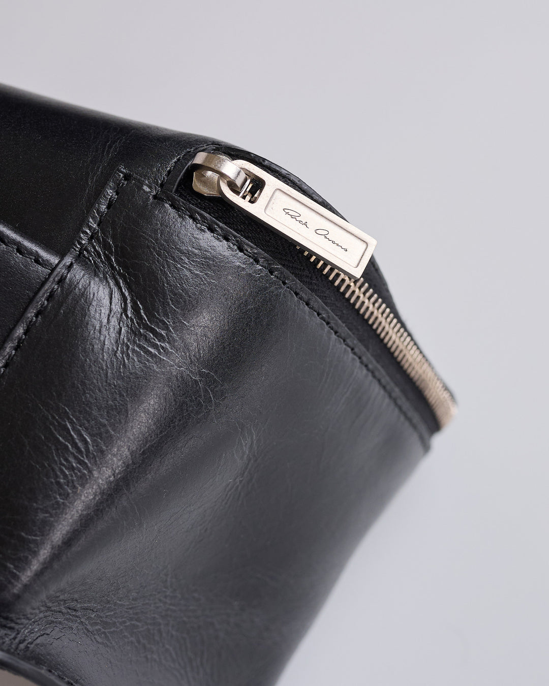 Rick Owens Runway Medium Beauty Glasgow Leather Bag Black