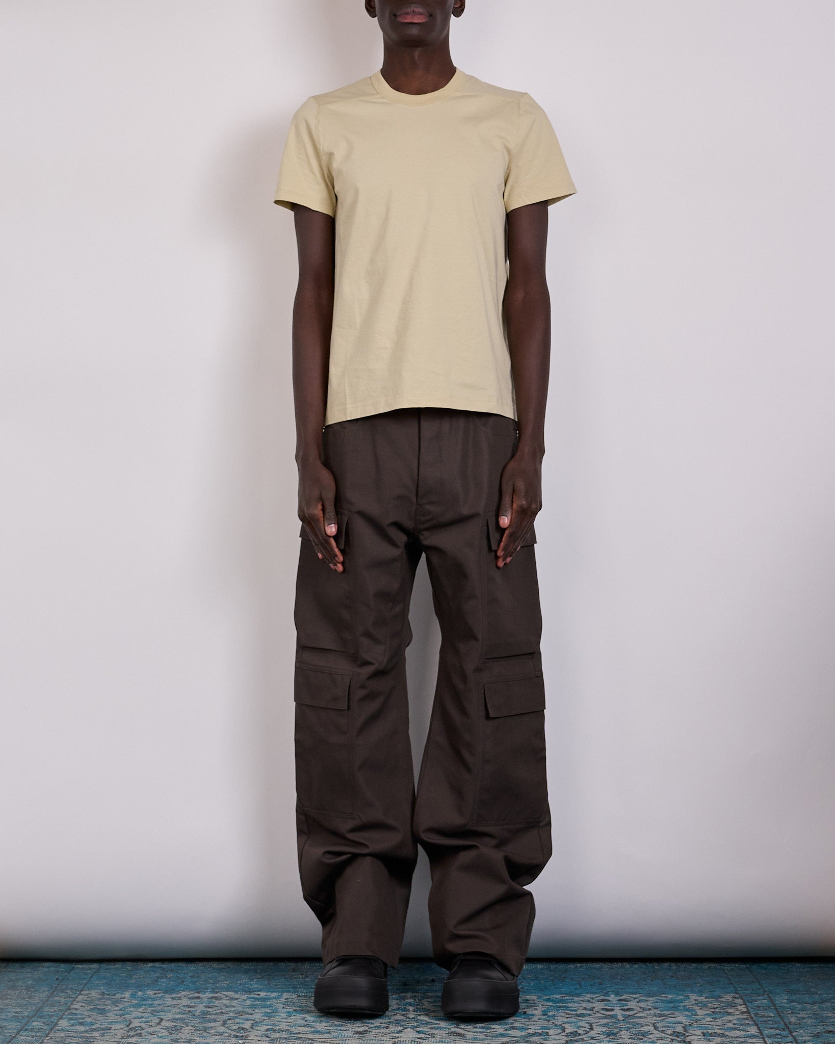 RickOwens★SHORT LEVEL T★XS★RU19S2265JAED Rick Owens Short Level T-Shirt JA Classic Jersey Sand – LESS 17