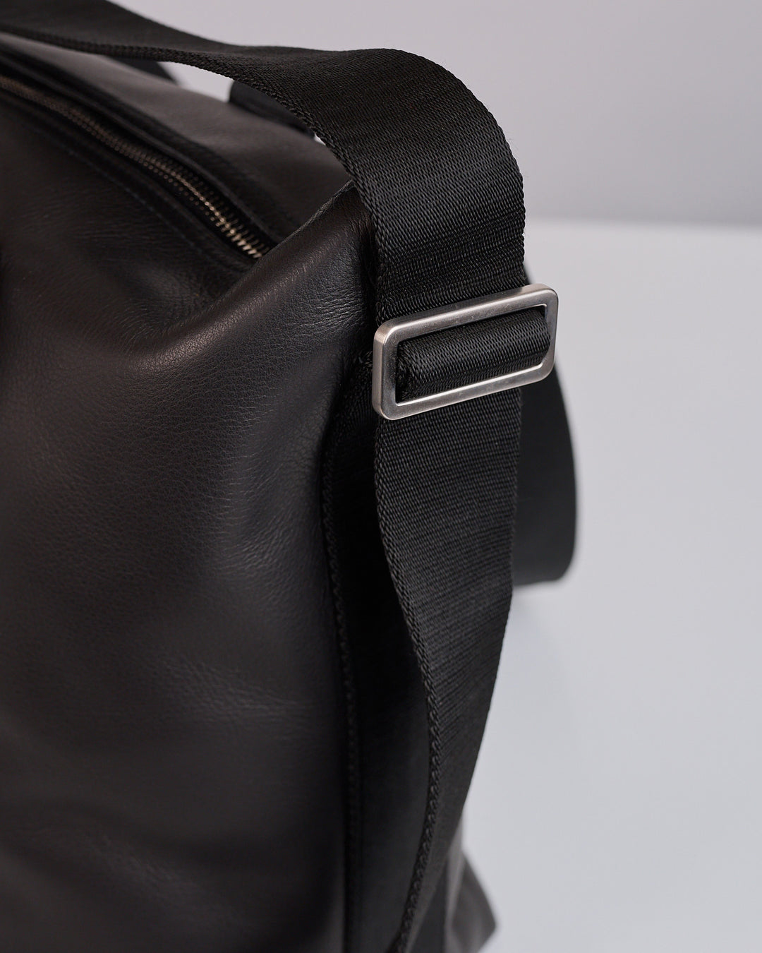 Rick Owens Tower Trolley Bag Grainy Leather Black