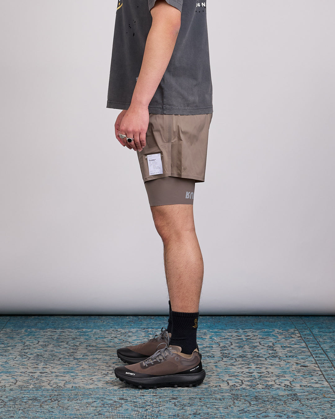 SATISFY TechSilk 8" Short Falcon