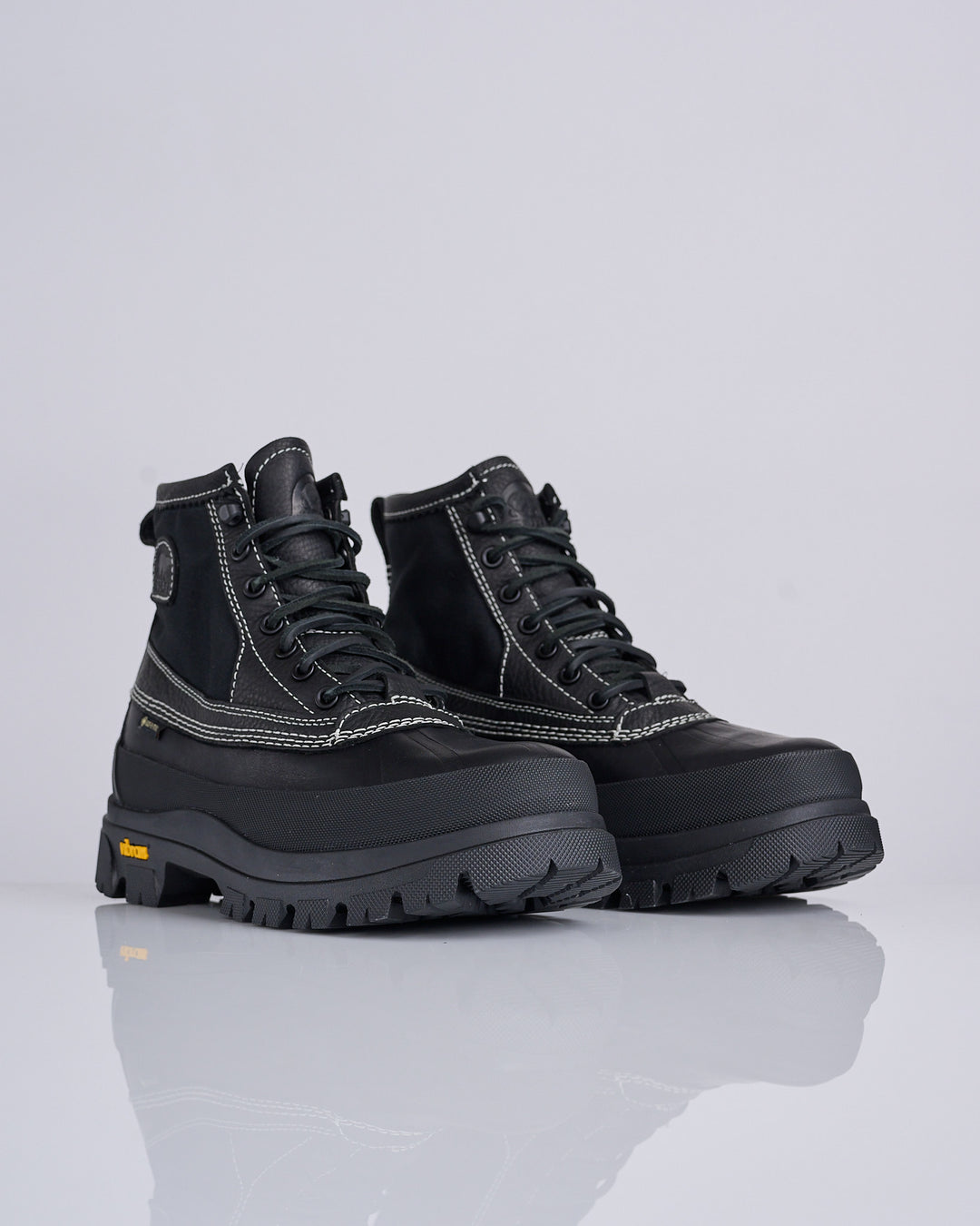 Sorel x NEIGHBORHOOD Daystorm GTX Black