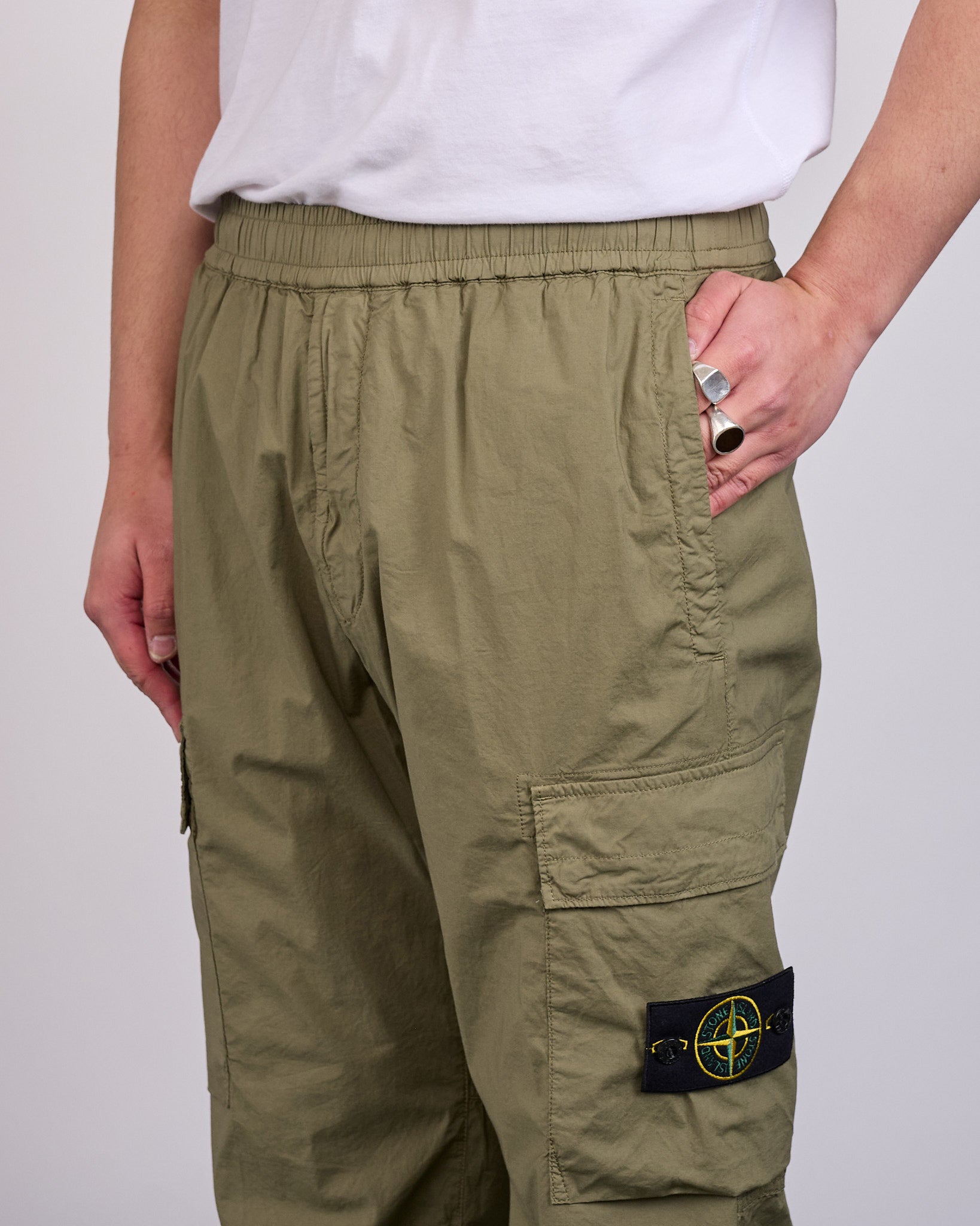Stone Island Parachute Tela Stretch Cargo Pant Military – LESS 17