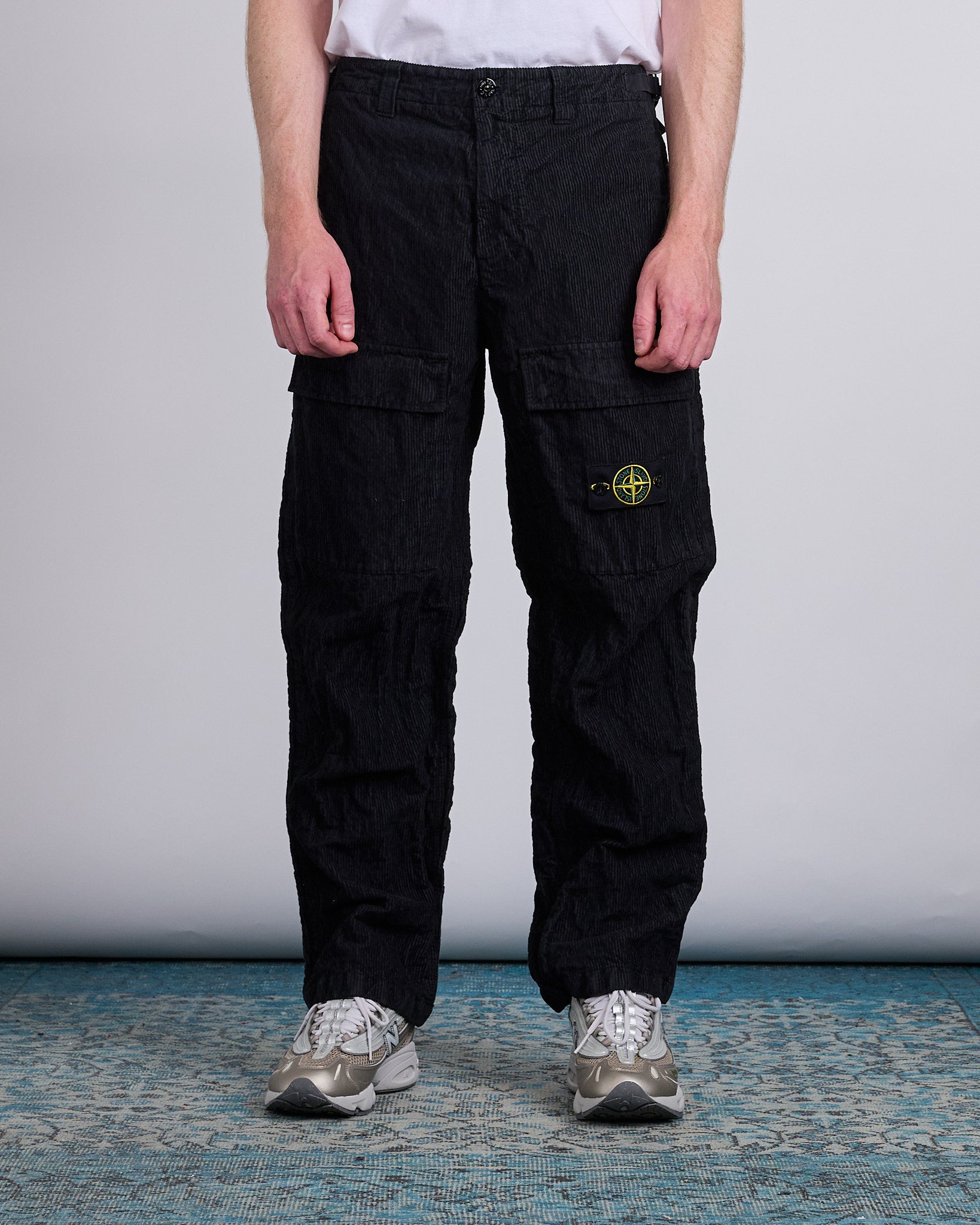 Stone Island Wrinkled Corduroy 500 Cargo Pant Black – LESS 17