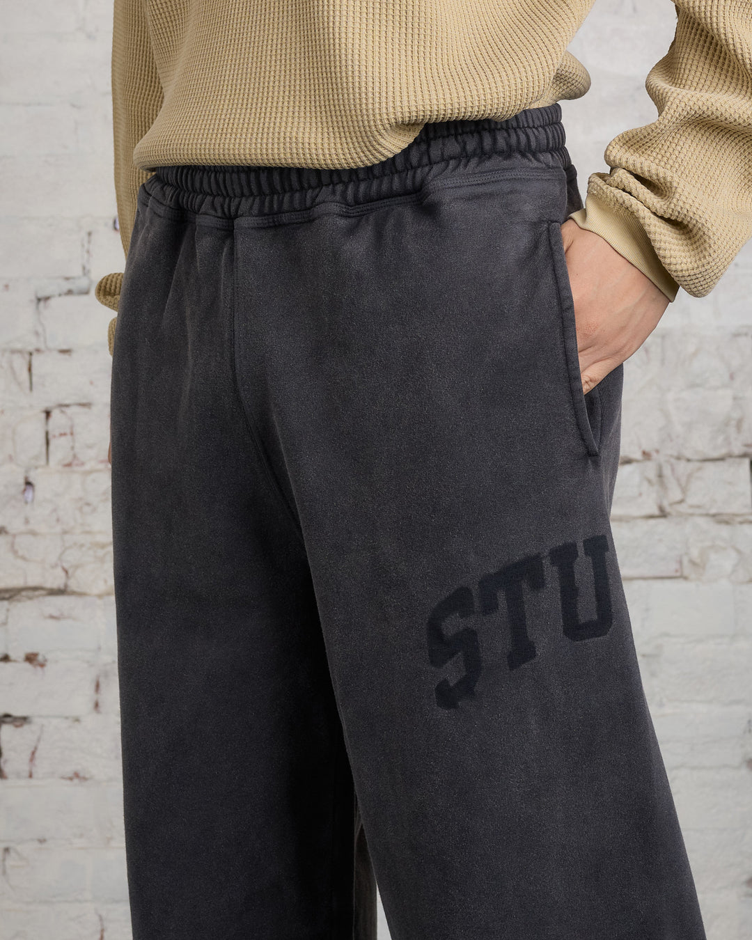 Stussy Faded Graphic Fleece Pant Washed Black