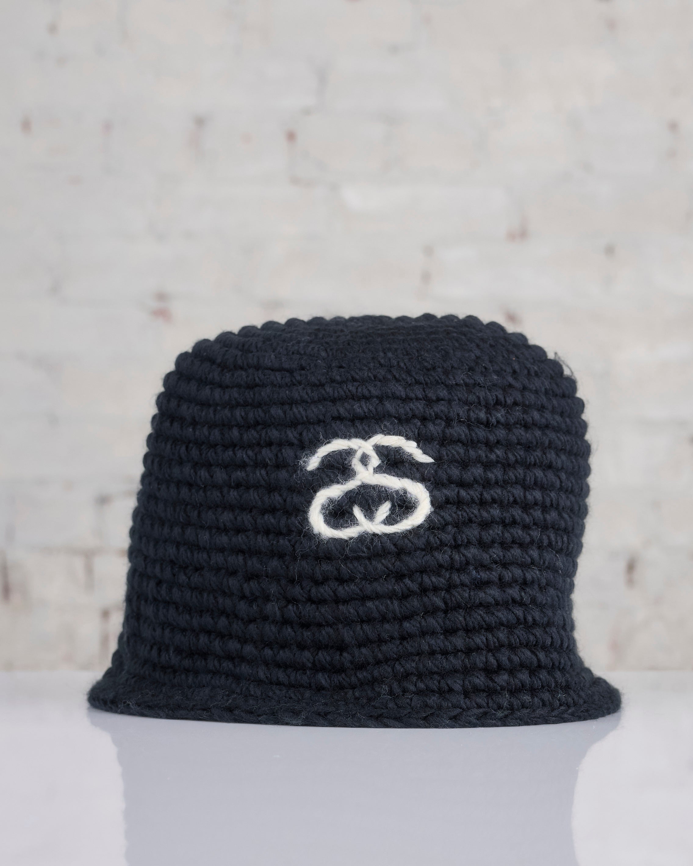 Stussy SS Link Knit Bucket Hat Black – LESS 17