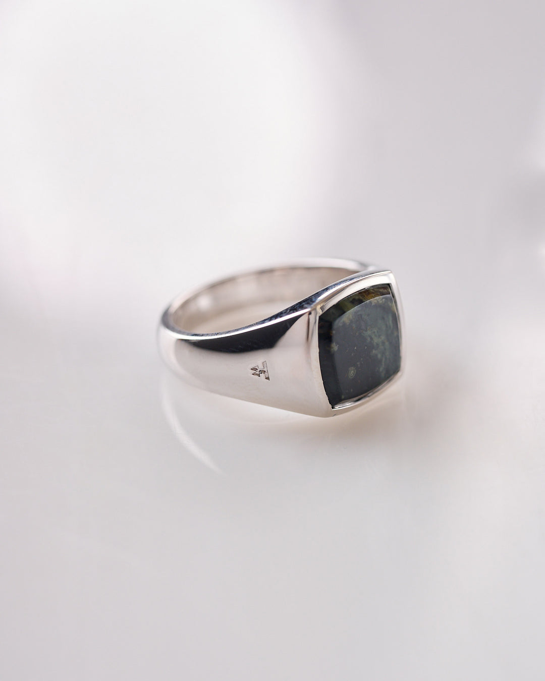 Tom Wood Kay Ring Kambaba Silver 925