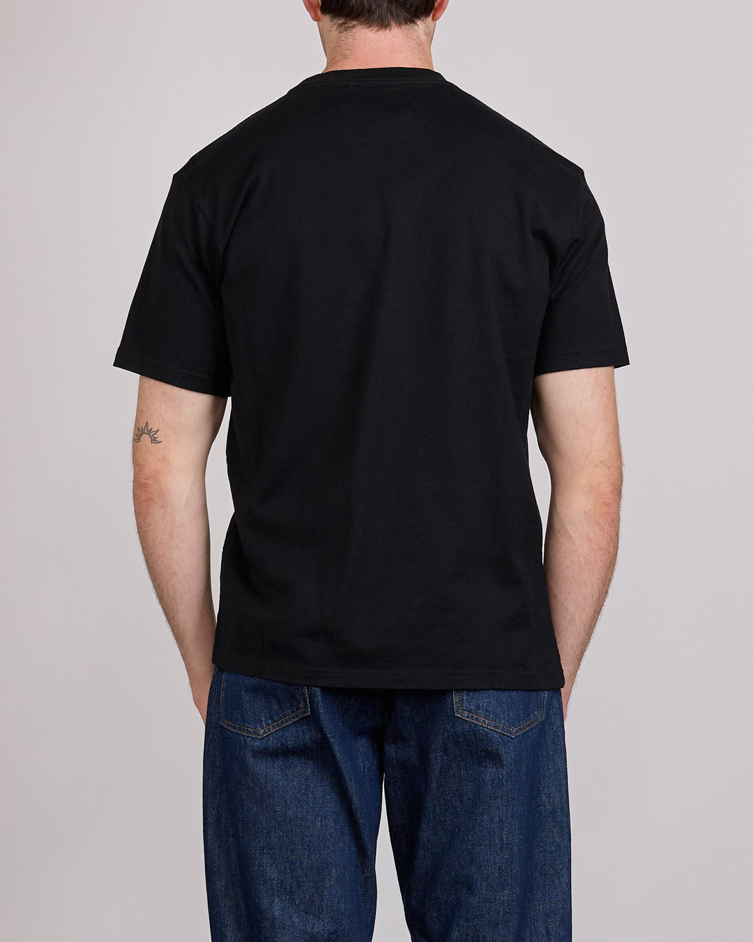 UNDERCOVER Cindy Sherman Chair T-Shirt Black