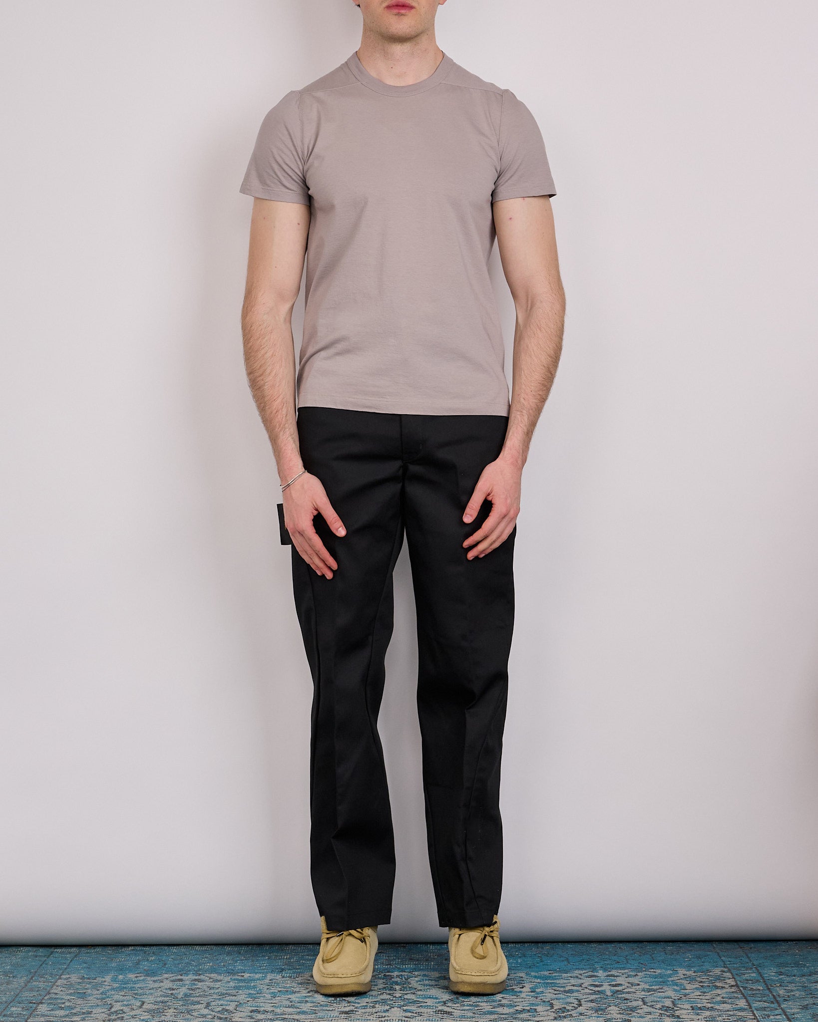 【値下げ】Undercover Damaged Work Pants UNDERCOVER Dickies Curved Hem Work Pant Black – LESS 17