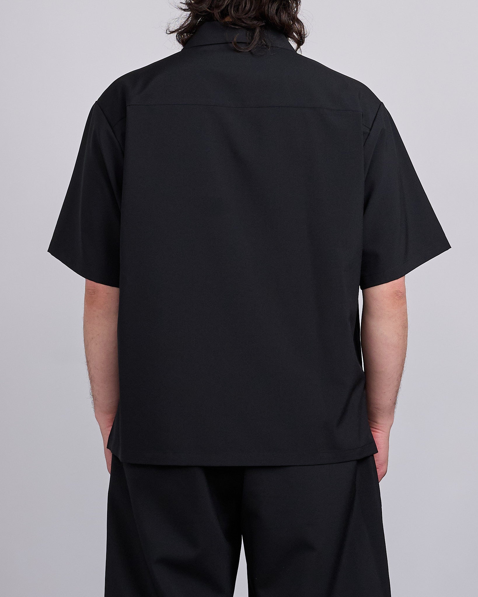 UNDERCOVER Script Logo Zip Pocket Camp Button Shirt Black – LESS 17