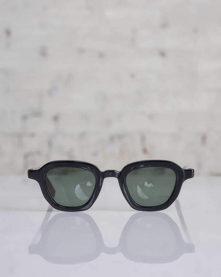 UNDERCOVER Sunglass Black