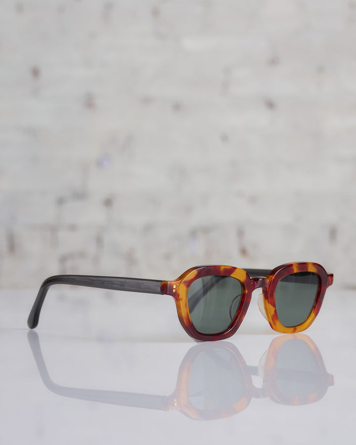 UNDERCOVER Sunglass Brown Base