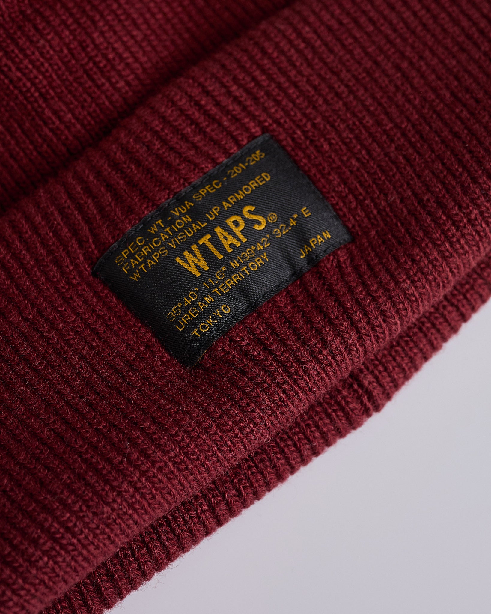 WTAPS FGZ ALNY Beanie Burgundy – LESS 17