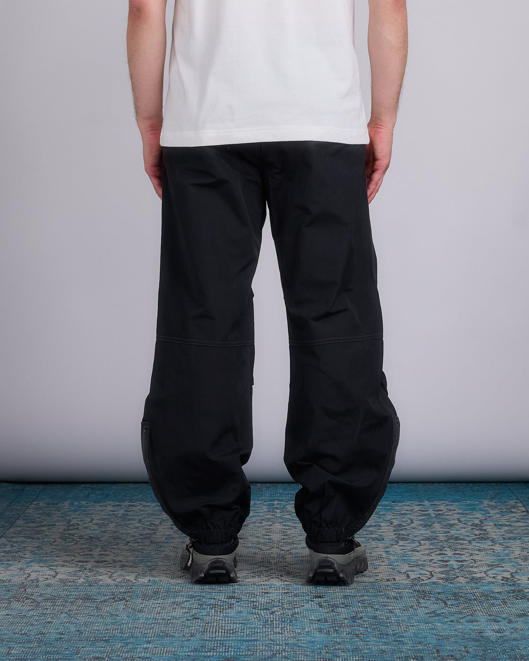 and wander High Count Side Zip Hem Pant Black