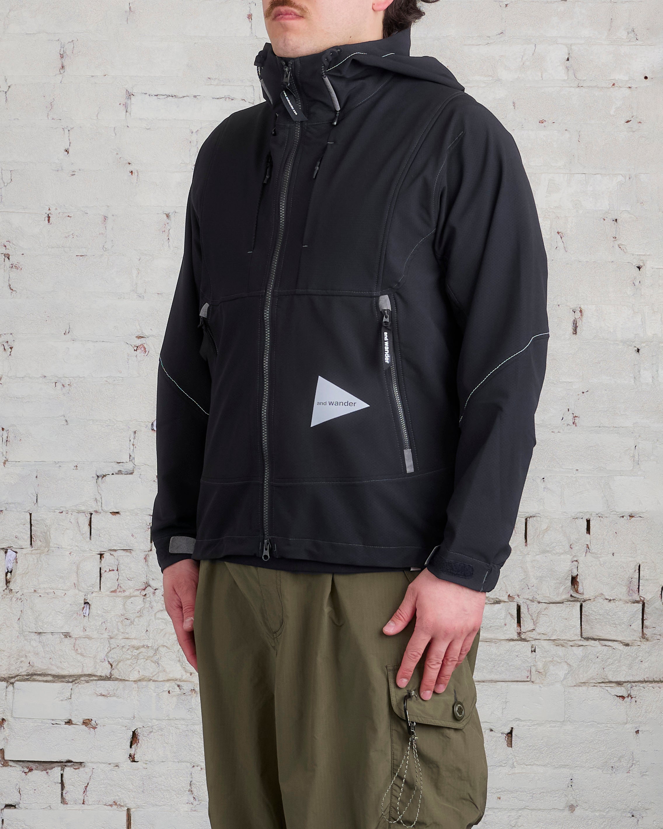 and wander Light Stretch Shell Jacket Black