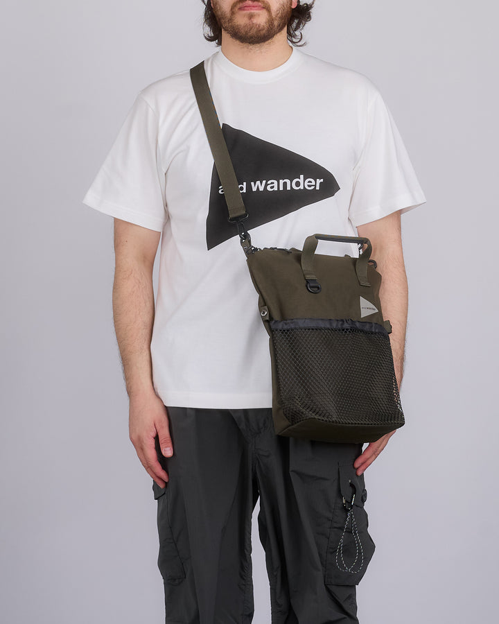 and wander PE/CO Two-Way Bag Dark Khaki