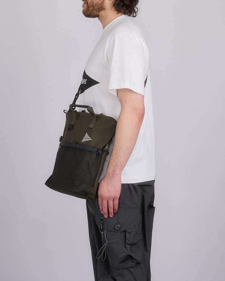 and wander PE/CO Two-Way Bag Dark Khaki