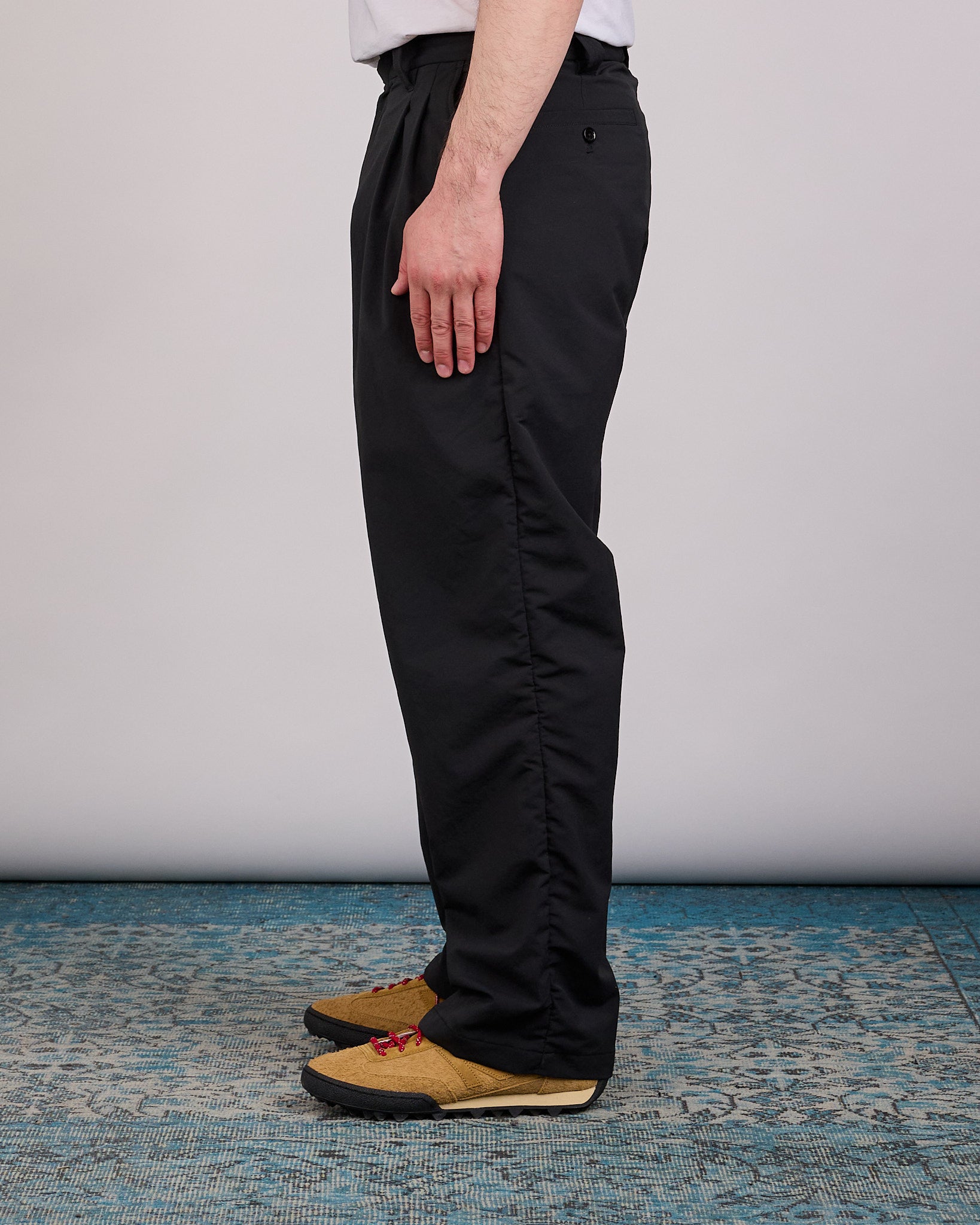 nanamica ALPHADRY Double Pleated Club Pant Black – LESS 17 nanamica ALPHADRY Double Pleated Club Pant Black – LESS 17