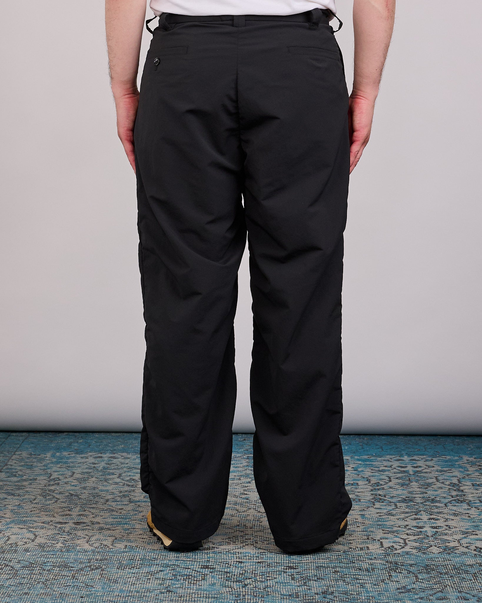 nanamica ALPHADRY Double Pleated Club Pant Black – LESS 17