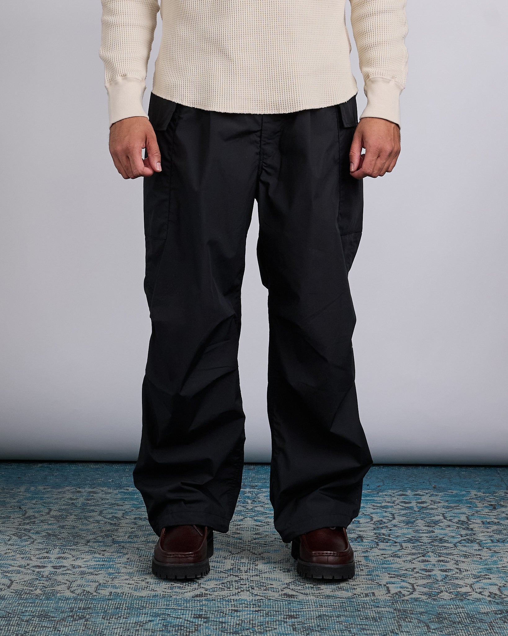 nanamica Cargo Deck Pant Black – LESS 17