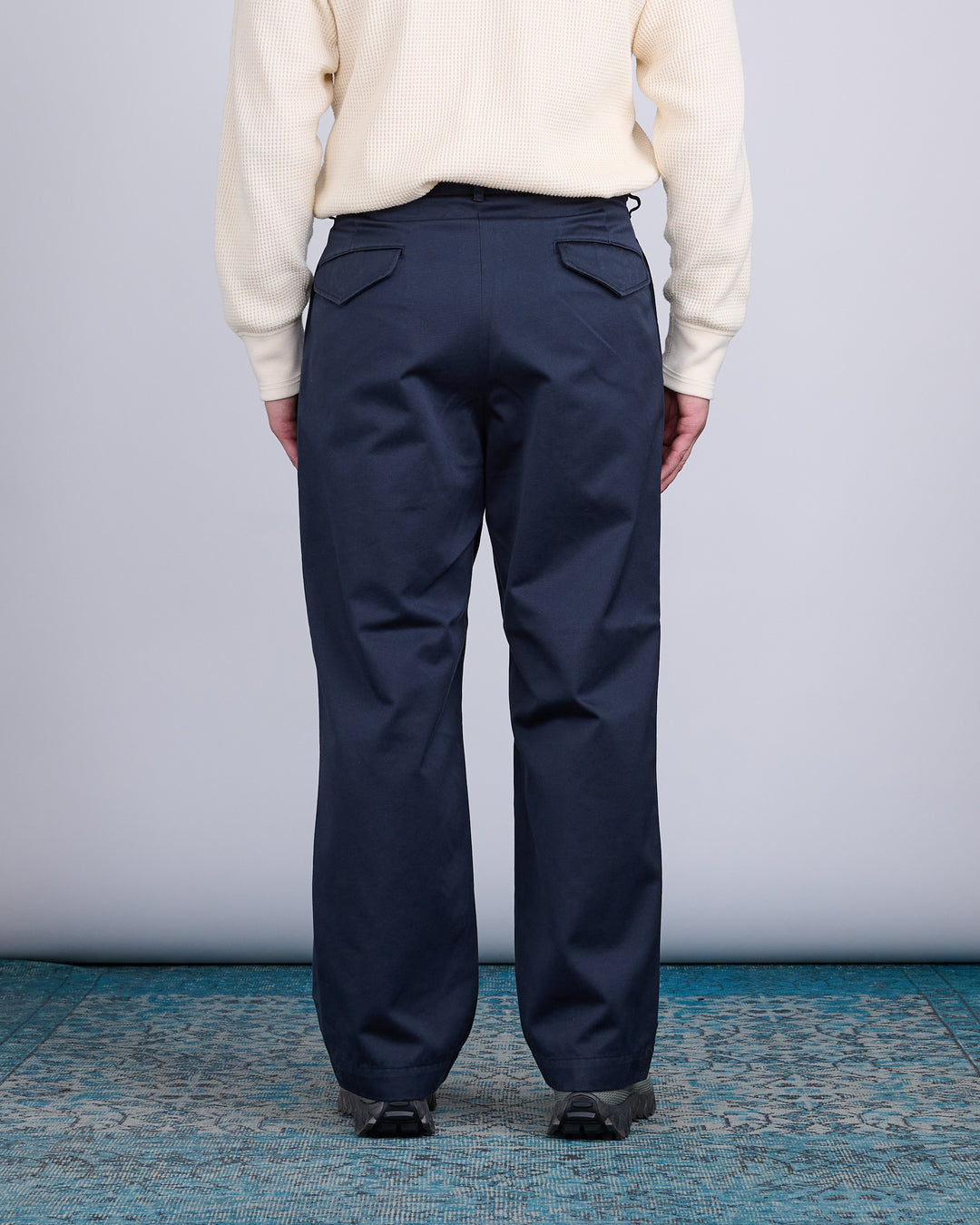 nanamica Double Pleat Hybrid Chino Pant Navy