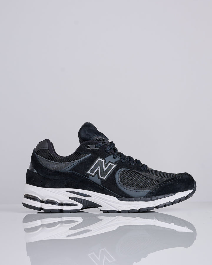 New Balance 2002R Black/Phantom/Gun Metal