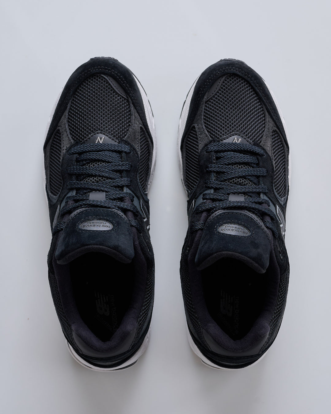New Balance 2002R Black/Phantom/Gun Metal